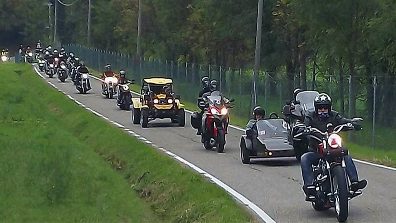 Uva, funghi e cioccolata in moto