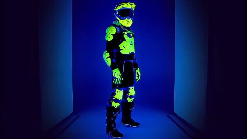 Acerbis: le protezioni diventano fluo