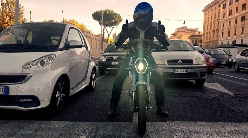 Nuovo etropolis Super Soco TS: il test in anteprima