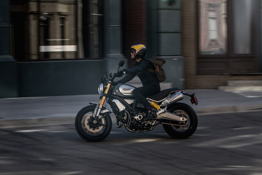 Ducati Scrambler 1100 Special e Sport, le foto