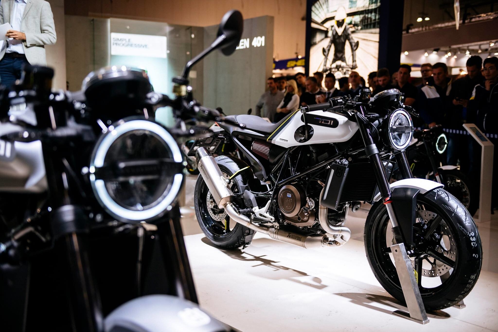 Vitpilen 701, Husqvarna svela a Eicma la sua prima café racer