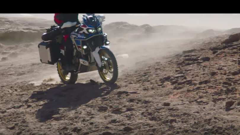 Honda Africa Twin Adventure Sports: pronta per il deserto