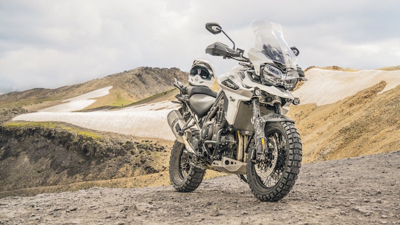 Triumph Tiger 1200 XC e XR 2018, le foto