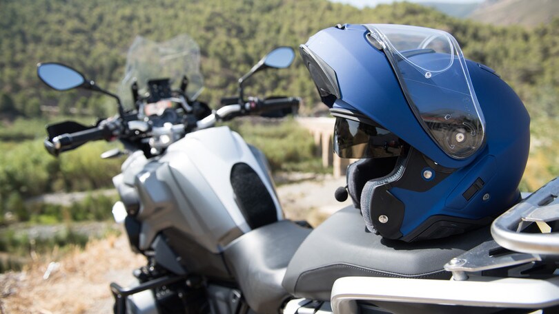 Shoei: Neotec versione II