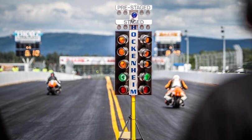 Drag-racing, albero di Natale e procedure di partenza