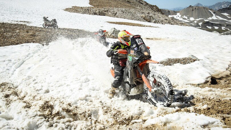 Torna il KTM Adventure Rally