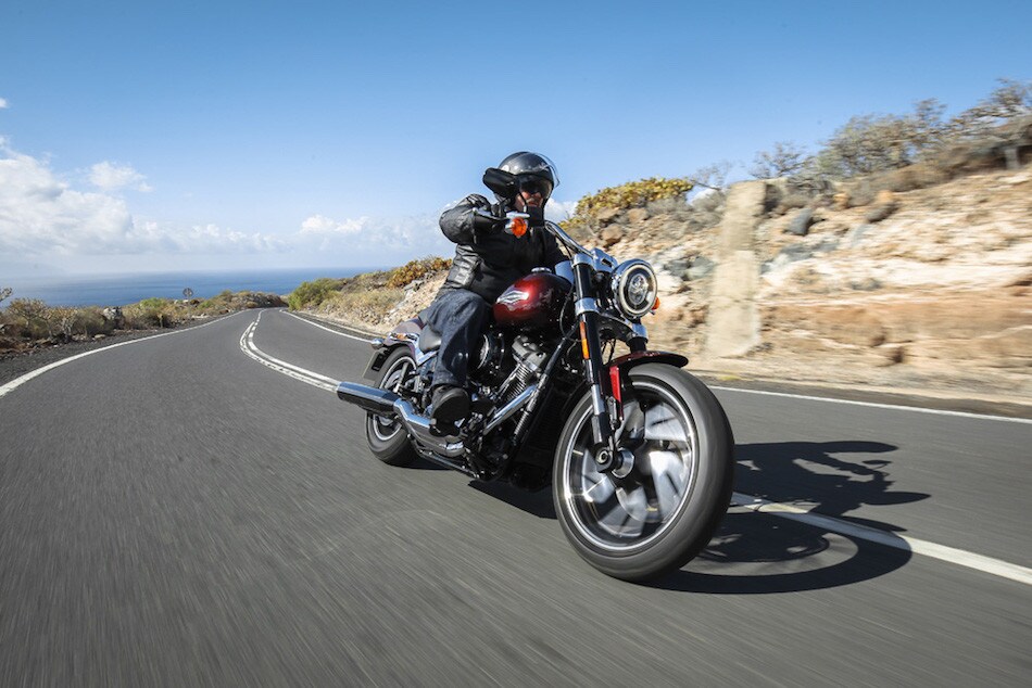 Prova Harley-Davidson Sport Glide: primo contatto