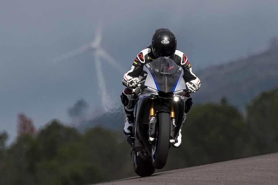 Prova Yamaha R1M 2018, primo contatto - LE FOTO