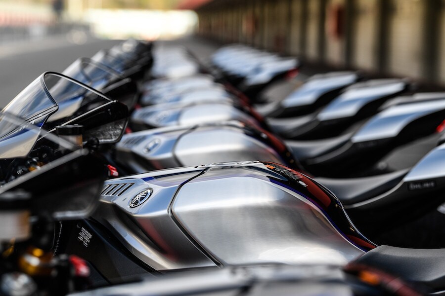 Prova Yamaha R1M 2018, primo contatto - LE FOTO