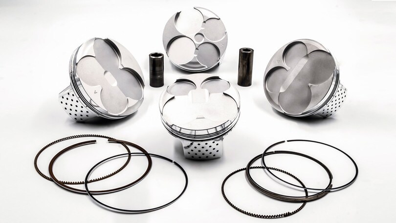 Vertex scende in pista con le stradali