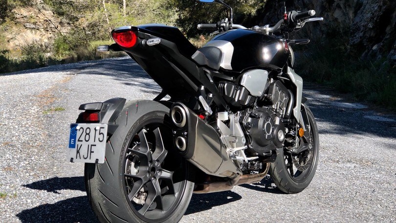 Primo contatto Honda CB1000R 2018 - LE FOTO