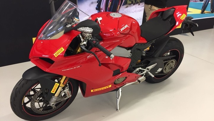 Pirelli Diablo Rosso Corsa II: primo contatto