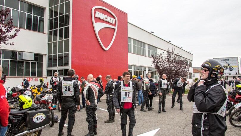 Il Motogiro è partito dalla sede di Ducati