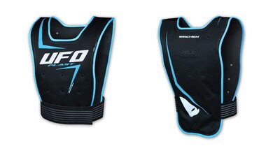 Ufo Plast e il gilet che rinfresca