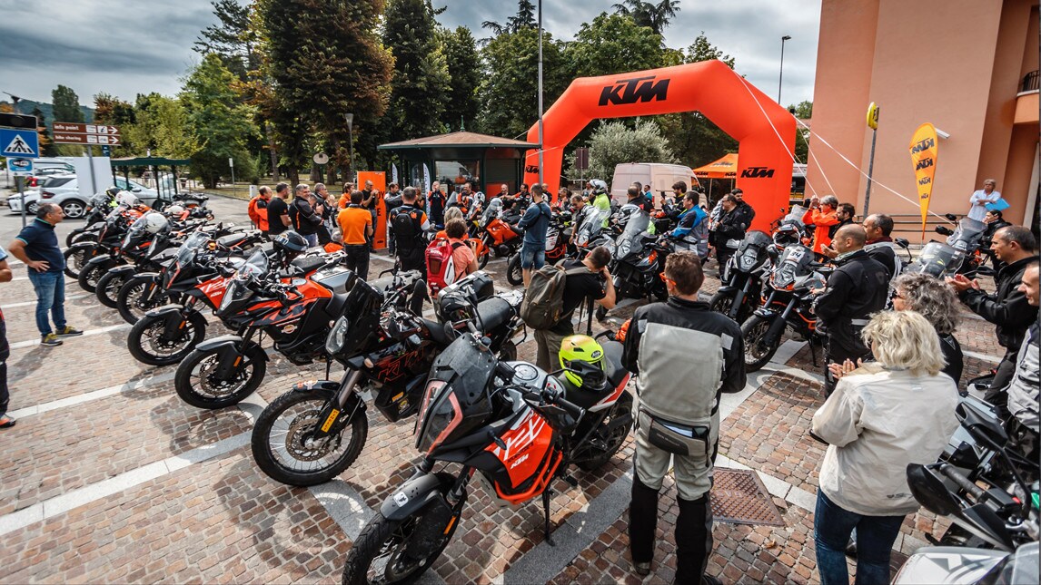 KTM Orange Juice: buona la prima