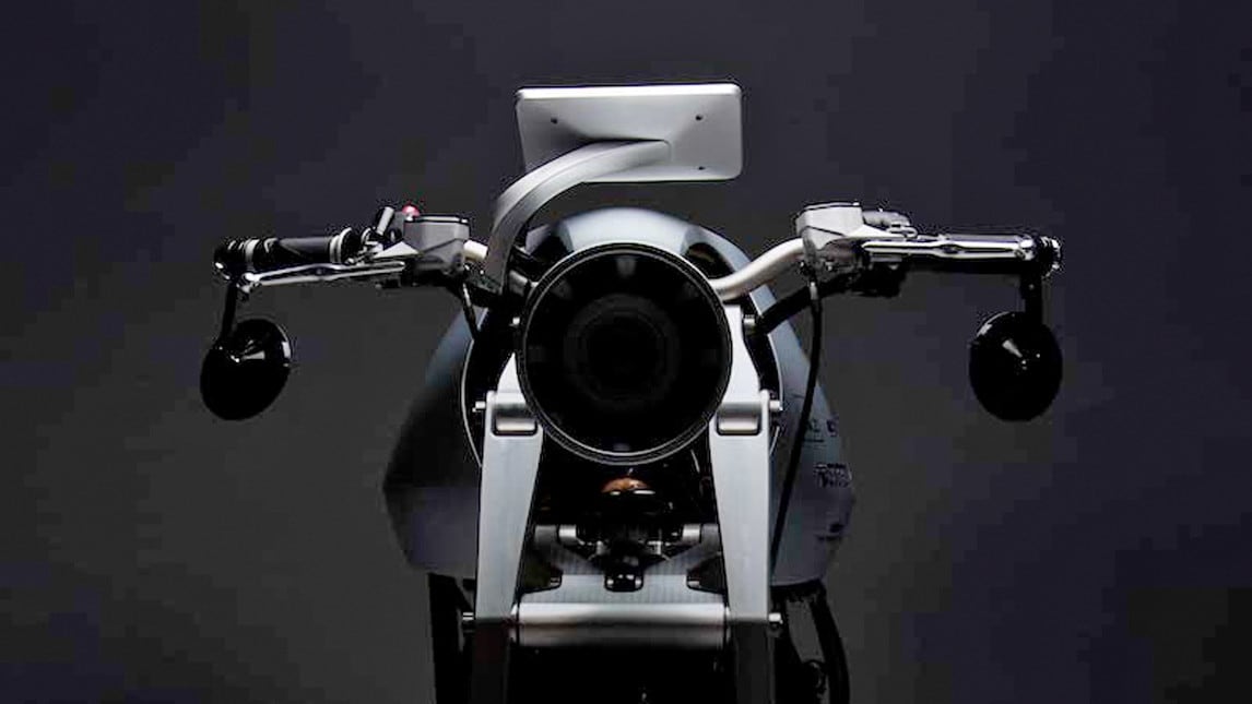 ETHEC: moto elettrica a due ruote motrici
