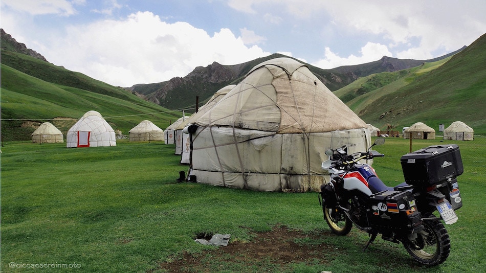 In moto dall’Asia centrale all’Italia - LE FOTO