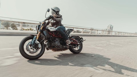 Nuova Indian FTR1200 in azione | VIDEO