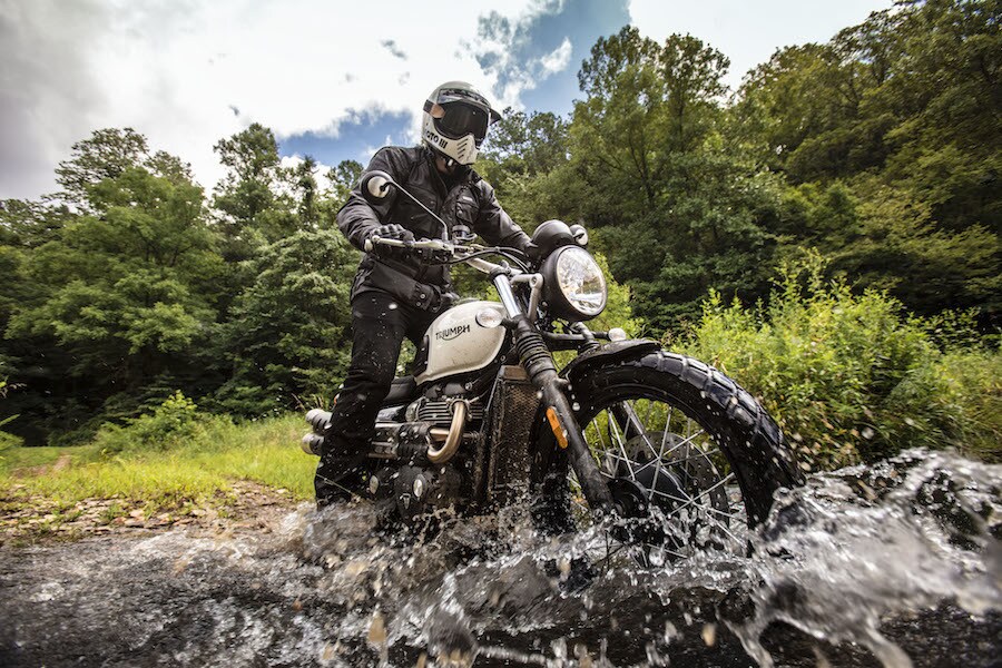 Triumph Street Scrambler 2019, come cambia