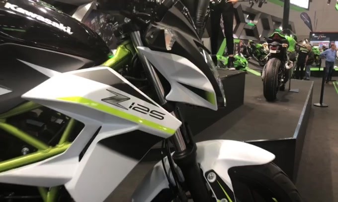 Kawasaki Z125 e Ninja 125 a Colonia | VIDEO LIVE