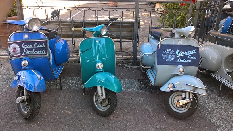 Il Meglio di MillenniuM: moto d'epoca, vespe vintage e pin-up