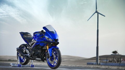 Nuova Yamaha R3: ecco com’è cambiata