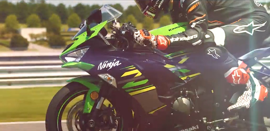 Kawasaki Ninja ZX-6R 2019 in azione - Video