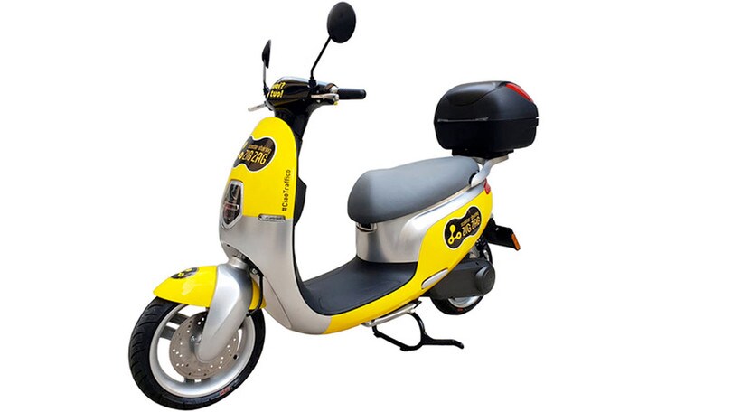 Zig Zag a Milano con lo scooter elettrico