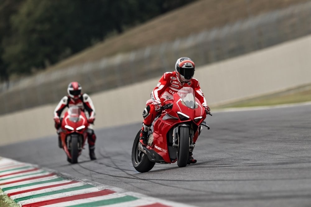 Ducati Panigale V4 R 2019 - LE FOTO