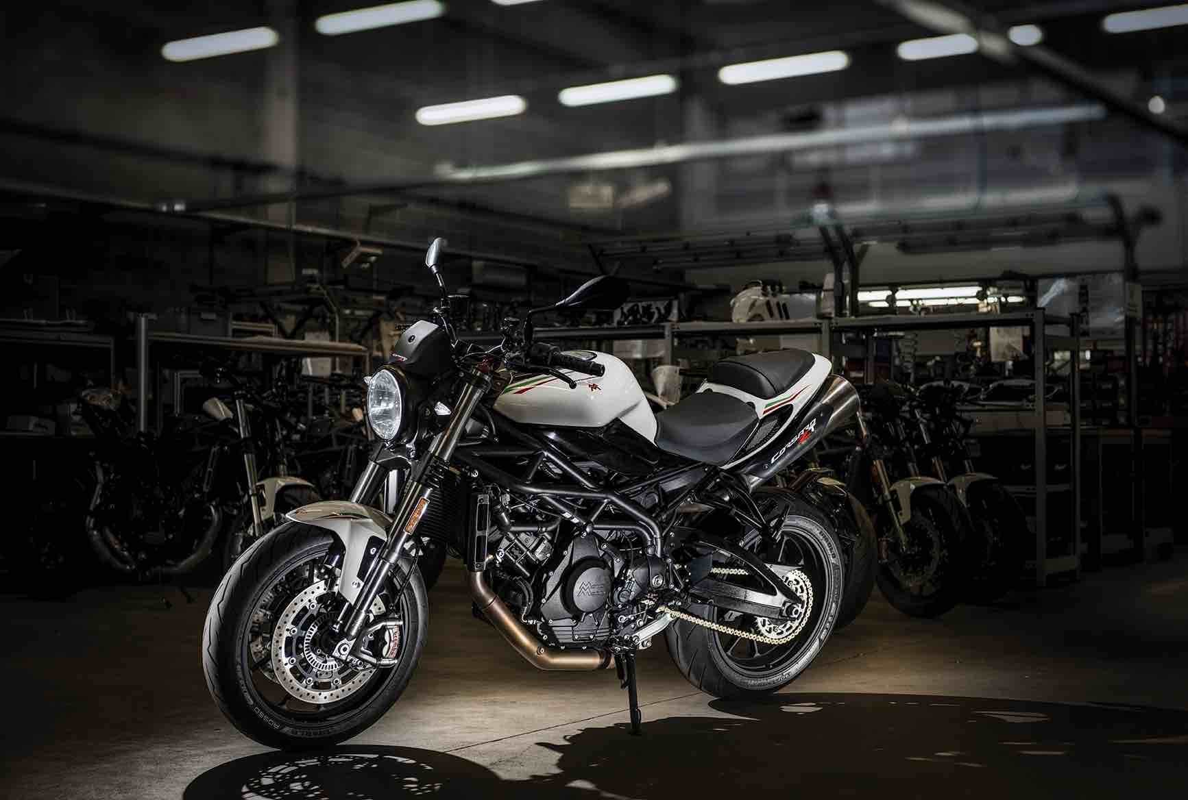 Moto Morini Corsaro ZT: la via d’accesso