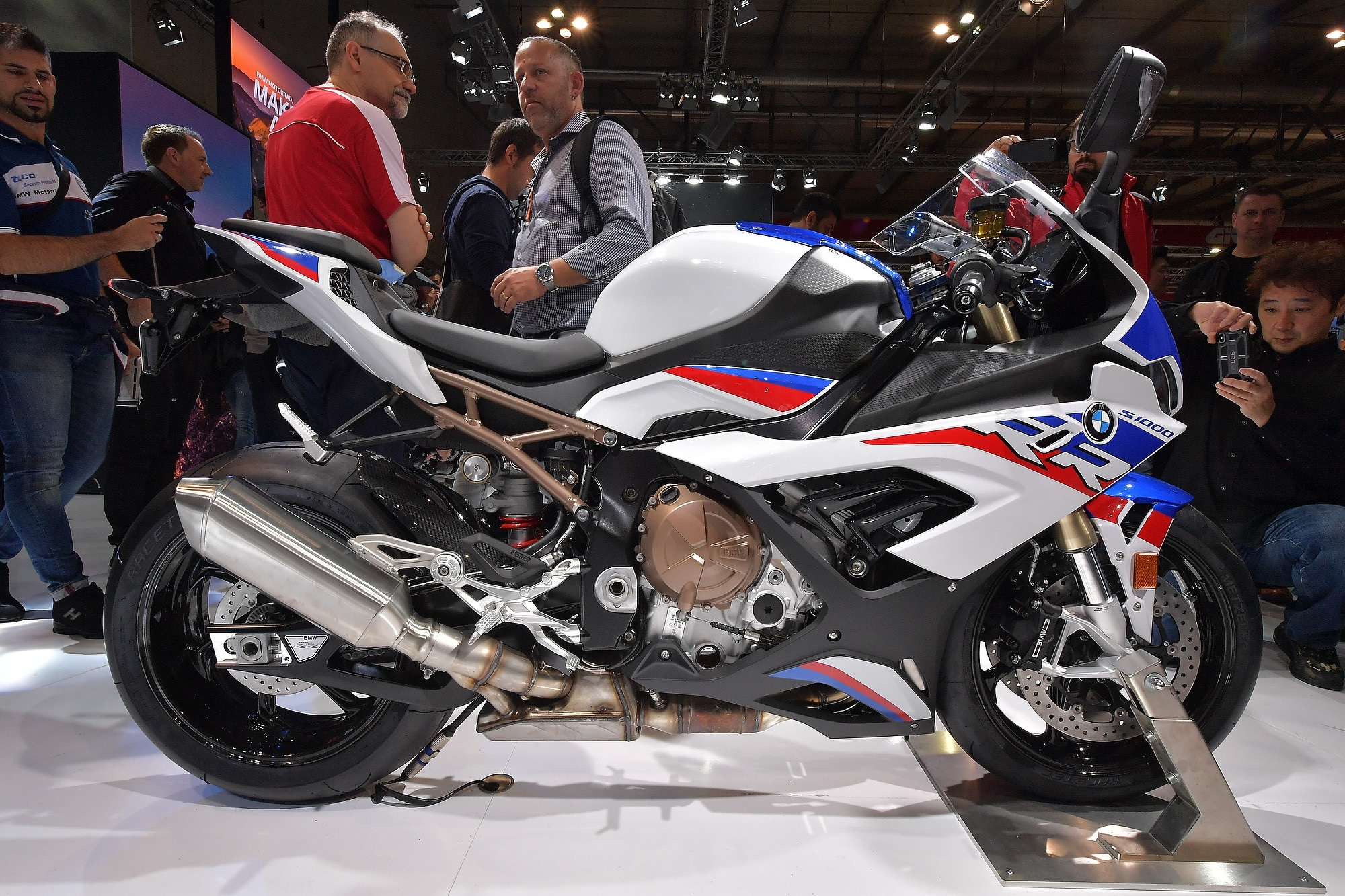 Nuova BMW S 1000 RR 2019, arma letale
