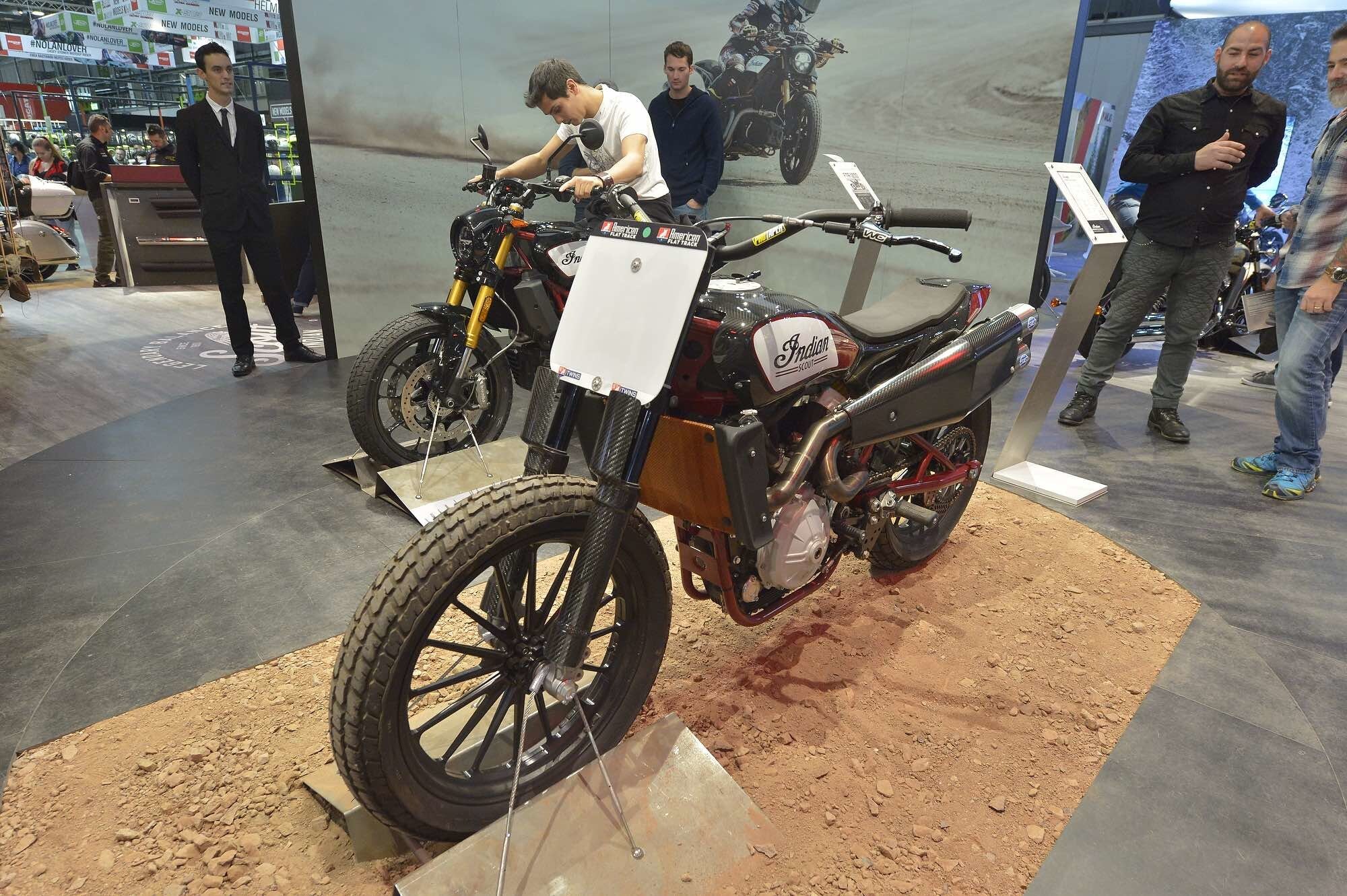 Indian FTR 1200 S, l'americana più attesa del Salone - le FOTO