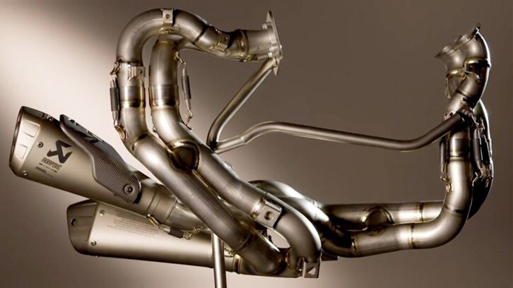 Akrapovic per Panigale V4