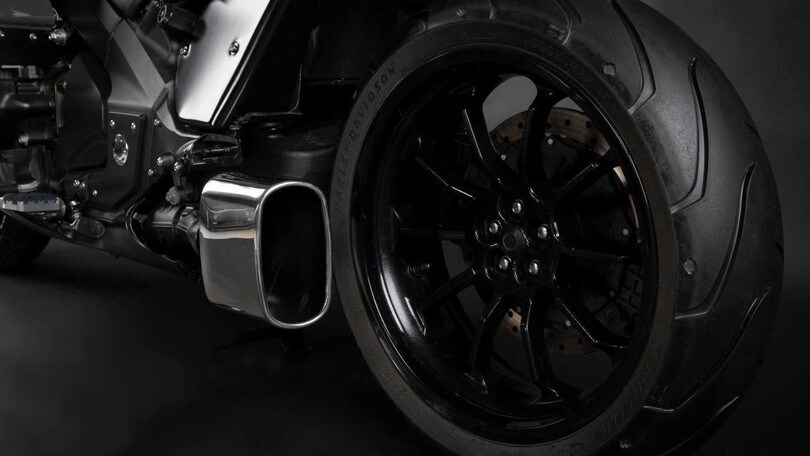 Honda Valkyrie by H Garage - LE FOTO