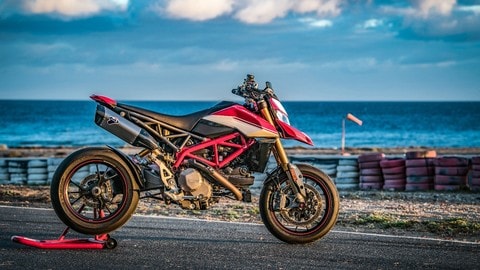 Primo contatto Ducati Hypermotard 950 e 950 SP - LE FOTO