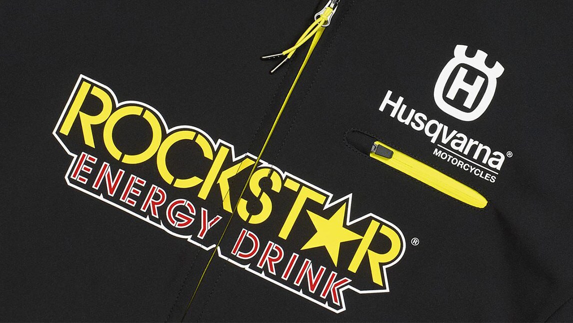 Husqvarna, arriva l’abbigliamento Factory Racing