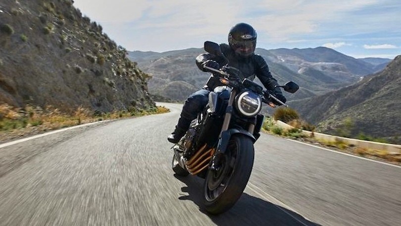 Honda CB650R, messa a nudo | VIDEO-TEST