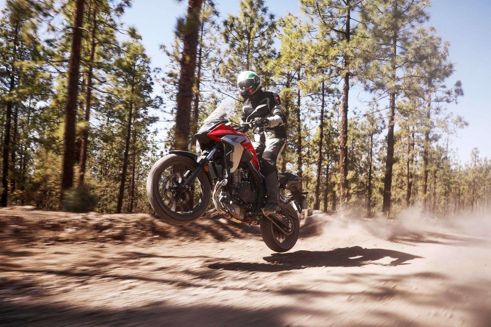 Prova Honda CB500X: sotto esame