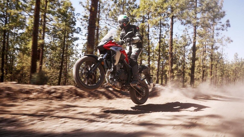 Prova Honda CB500X: sotto esame