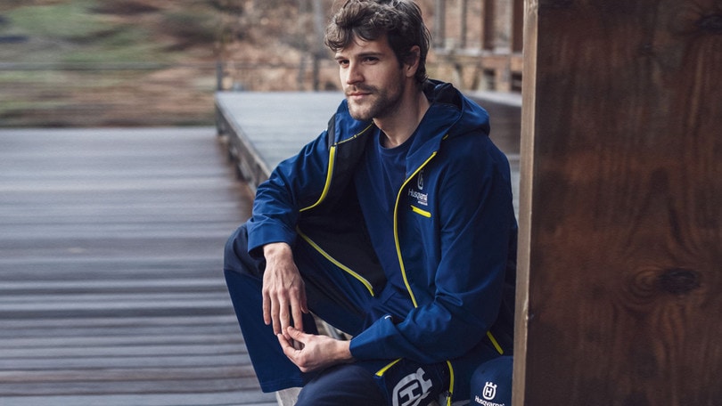Husqvarna lancia l’abbigliamento ufficiale