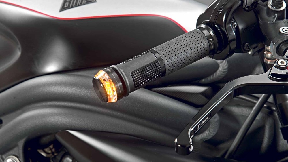 Da una Triumph Speed Triple 1050 sono nate due "gemelle"