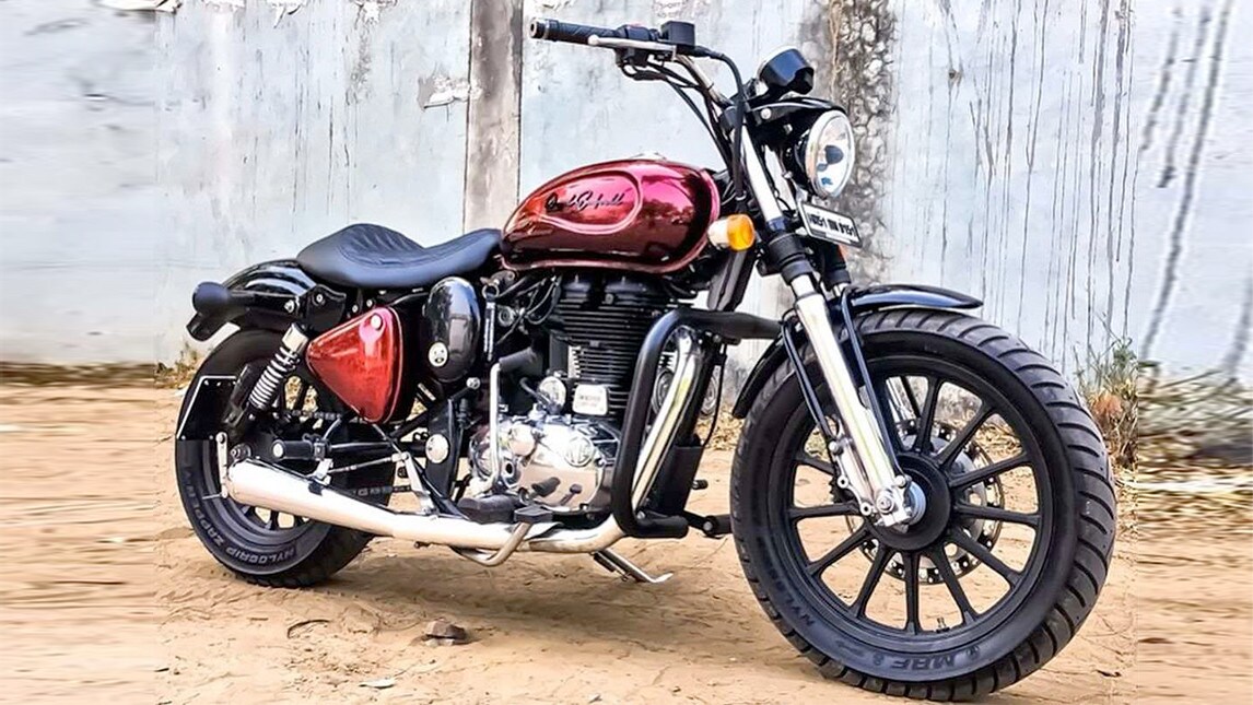 La Royal Enfield si trasforma in Bobber