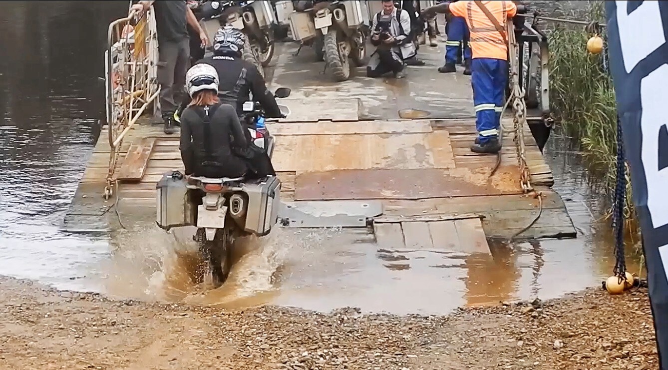 Video: Honda Adventure Roads 2019, missione Sud Africa