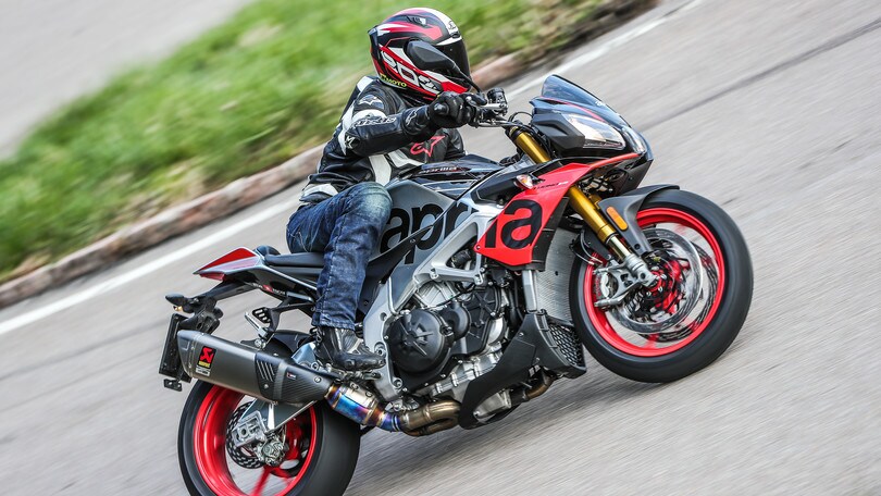 Test Aprilia Tuono V4 1100 Factory 2019: #SottoEsame