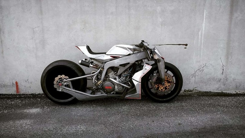 Aprilia SXV by Simone Conti Motorcycles: l'elogio della forma