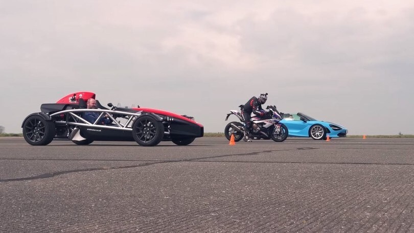 Auto Vs Moto: ce la farà la BMW S1000RR?