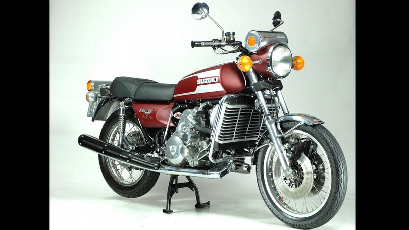 Suzuki RE 5 Wankel, prestigio e illusione