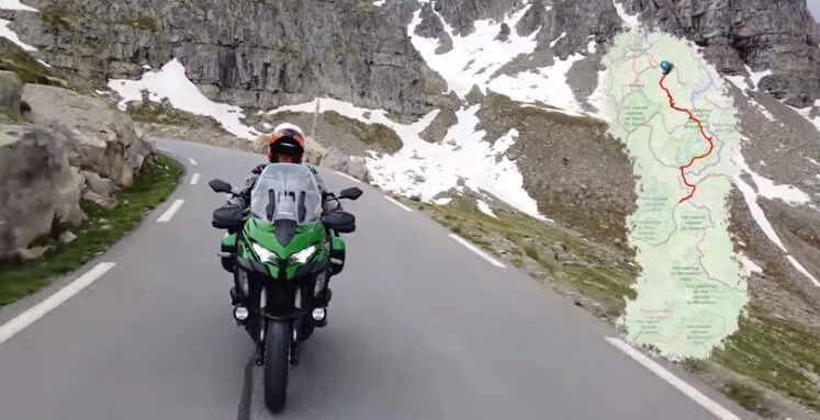 96 ore su una Kawasaki Versys senza mai scendere | VIDEO