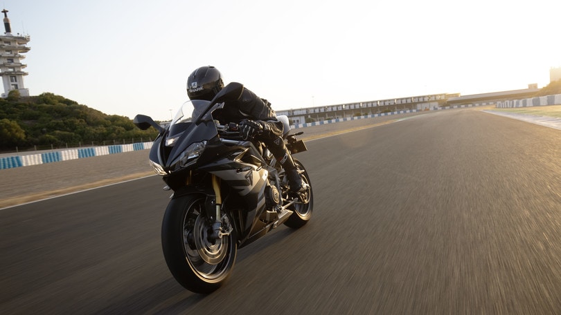 Triumph Daytona Moto2 765: FOTO