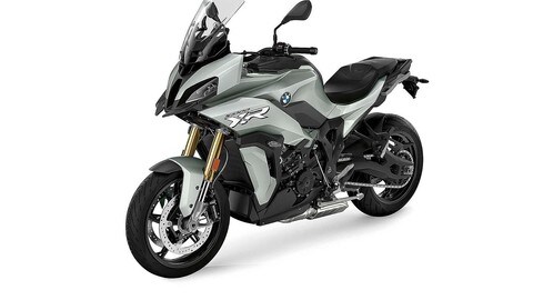 BMW S 1000 XR 2020: le foto